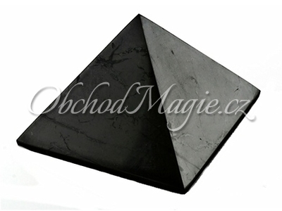 Šungit-Šungitová pyramida leštěná 15cm